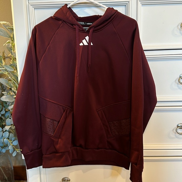 maroon Adidas sweatshirt - Picture 1 of 3